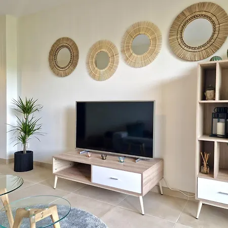 Sr Colinas Del Faro 2 Bdr In Mijas Costa Appartement