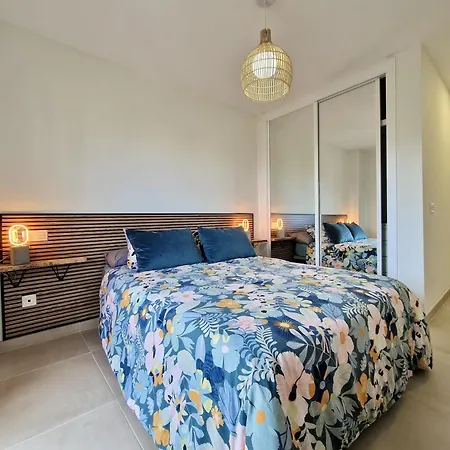 Sr Colinas Del Faro 2 Bdr In Mijas Costa